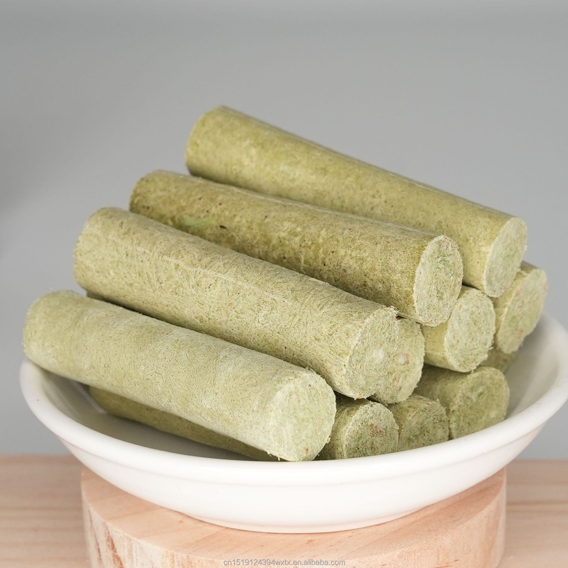 Cat Grass Sticks